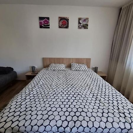 Garsoniera Maria 2 Appartement Turda Buitenkant foto