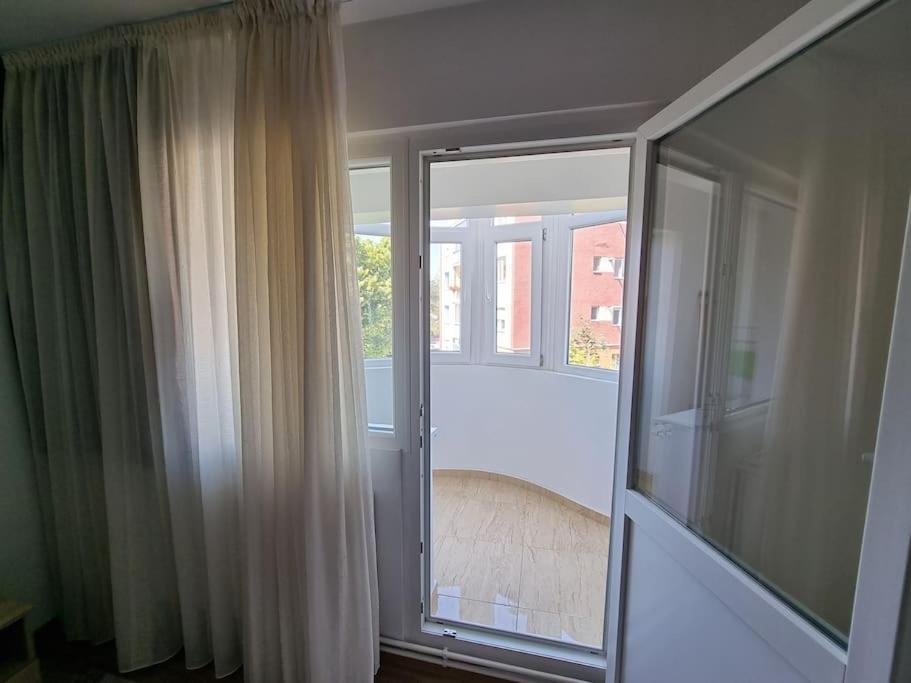 Garsoniera Maria 2 Appartement Turda Buitenkant foto